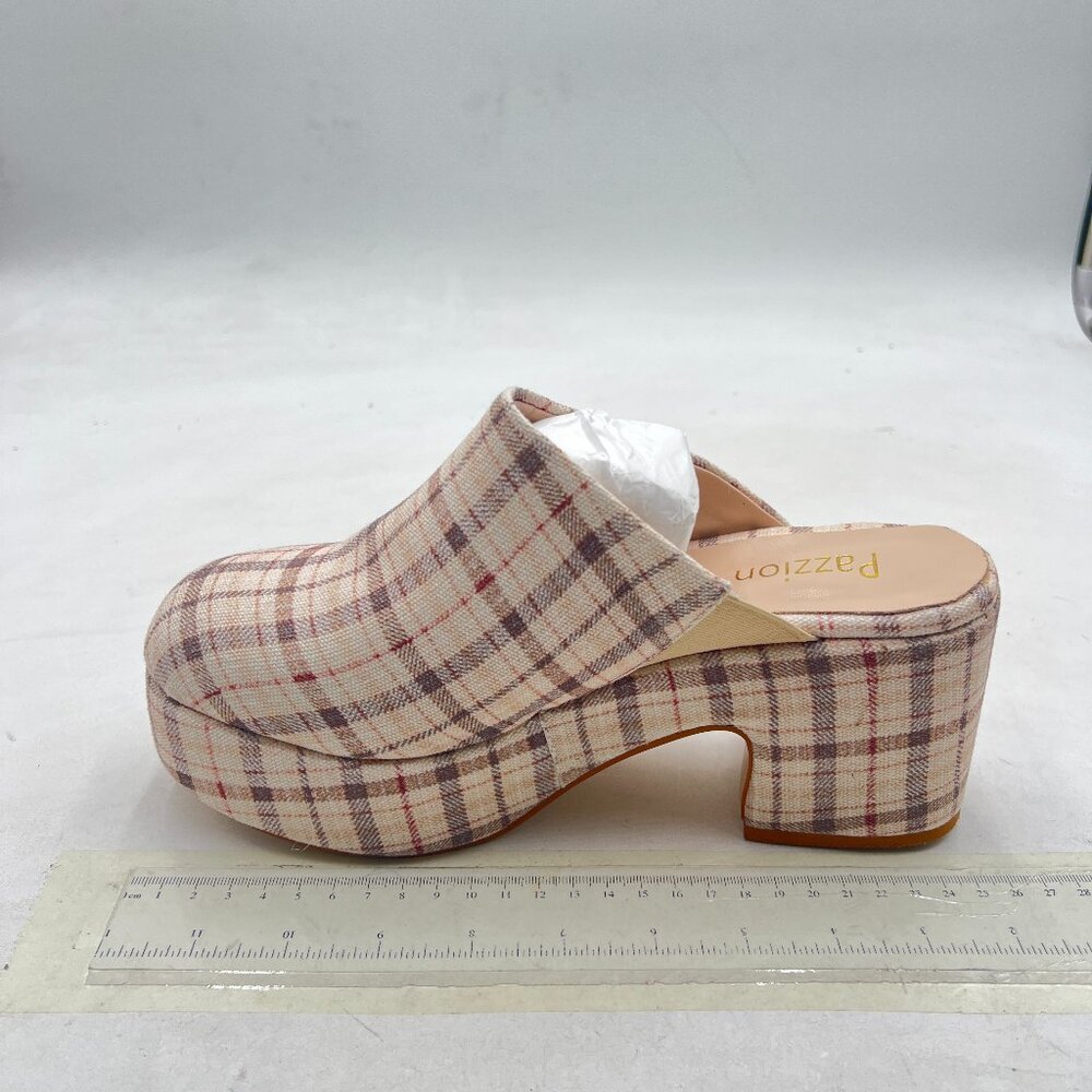 Pazzion Khaki Plaid Platform Rounded Toe Mules Clogs Slip On Chunky Heel Slipper - Picture 2 of 8